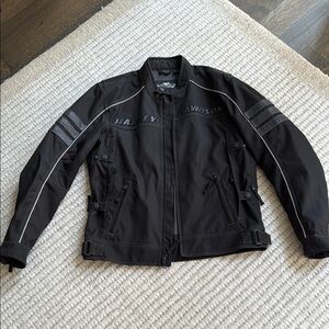 Harley-Davidson Black and Gray Performance Jacket with Classic Style
